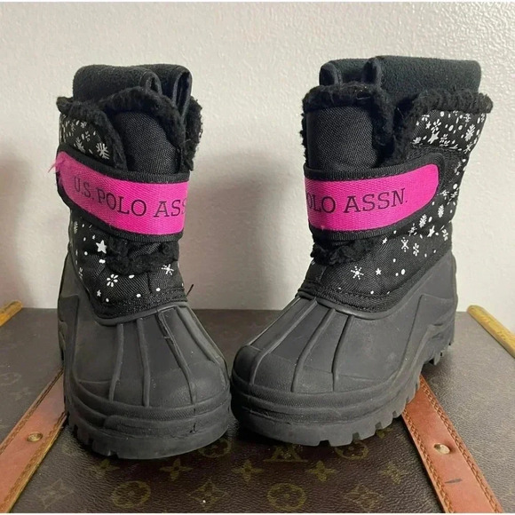 US Polo Assn Kids Winter Snow Boots Black Sz 13 - Picture 1 of 14